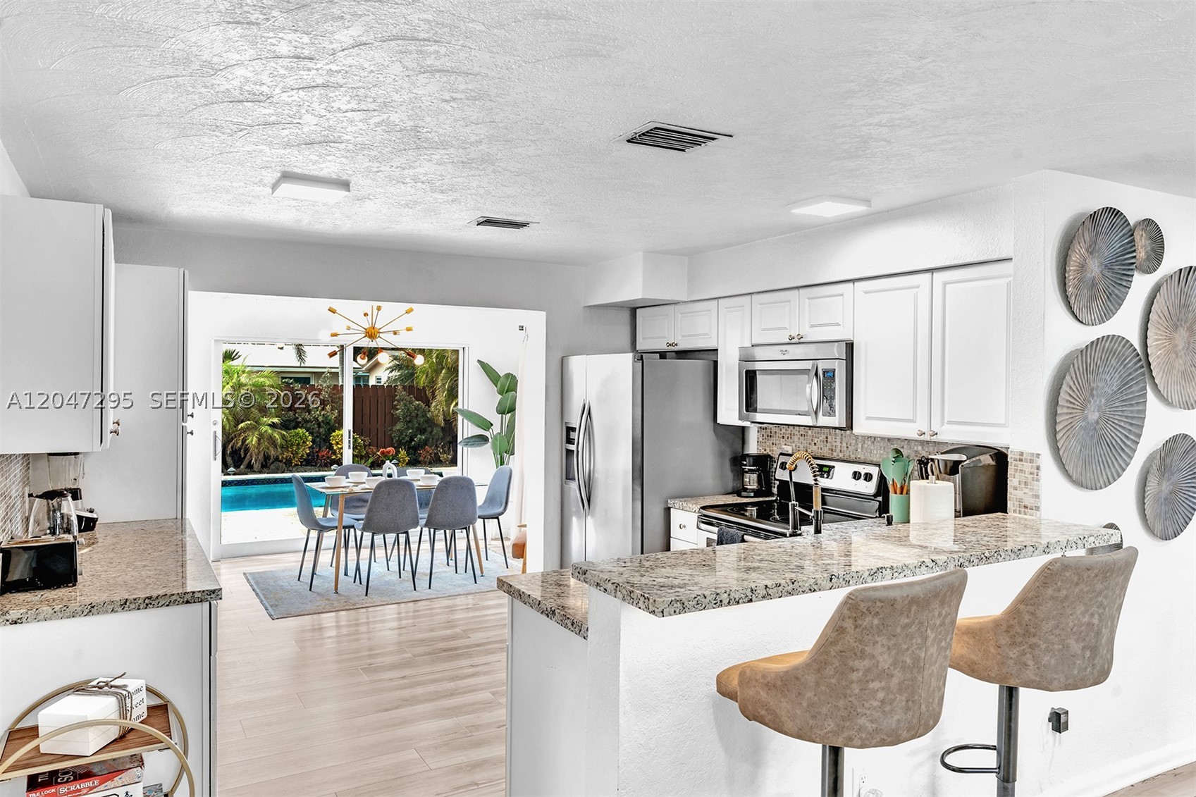 4633 SW 28th Ave, Dania Beach FL 33312