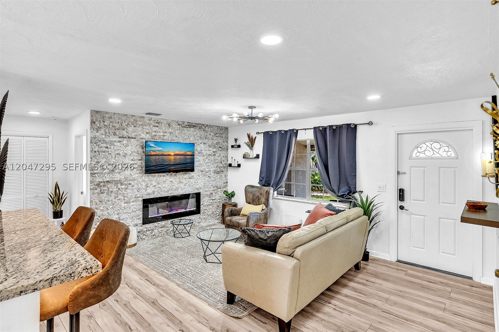 4633 SW 28th Ave, Dania Beach FL 33312