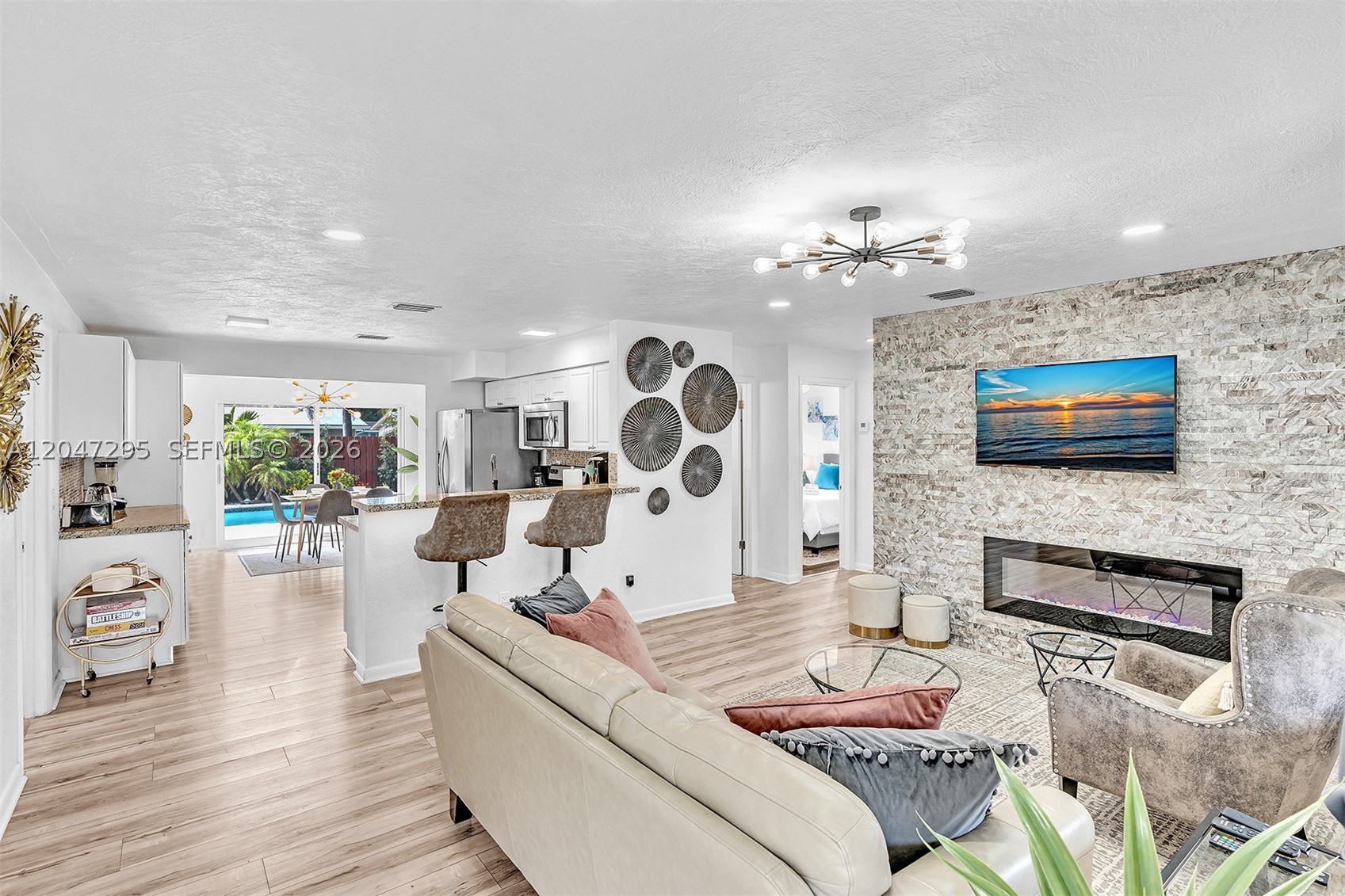 4633 SW 28th Ave, Dania Beach FL 33312