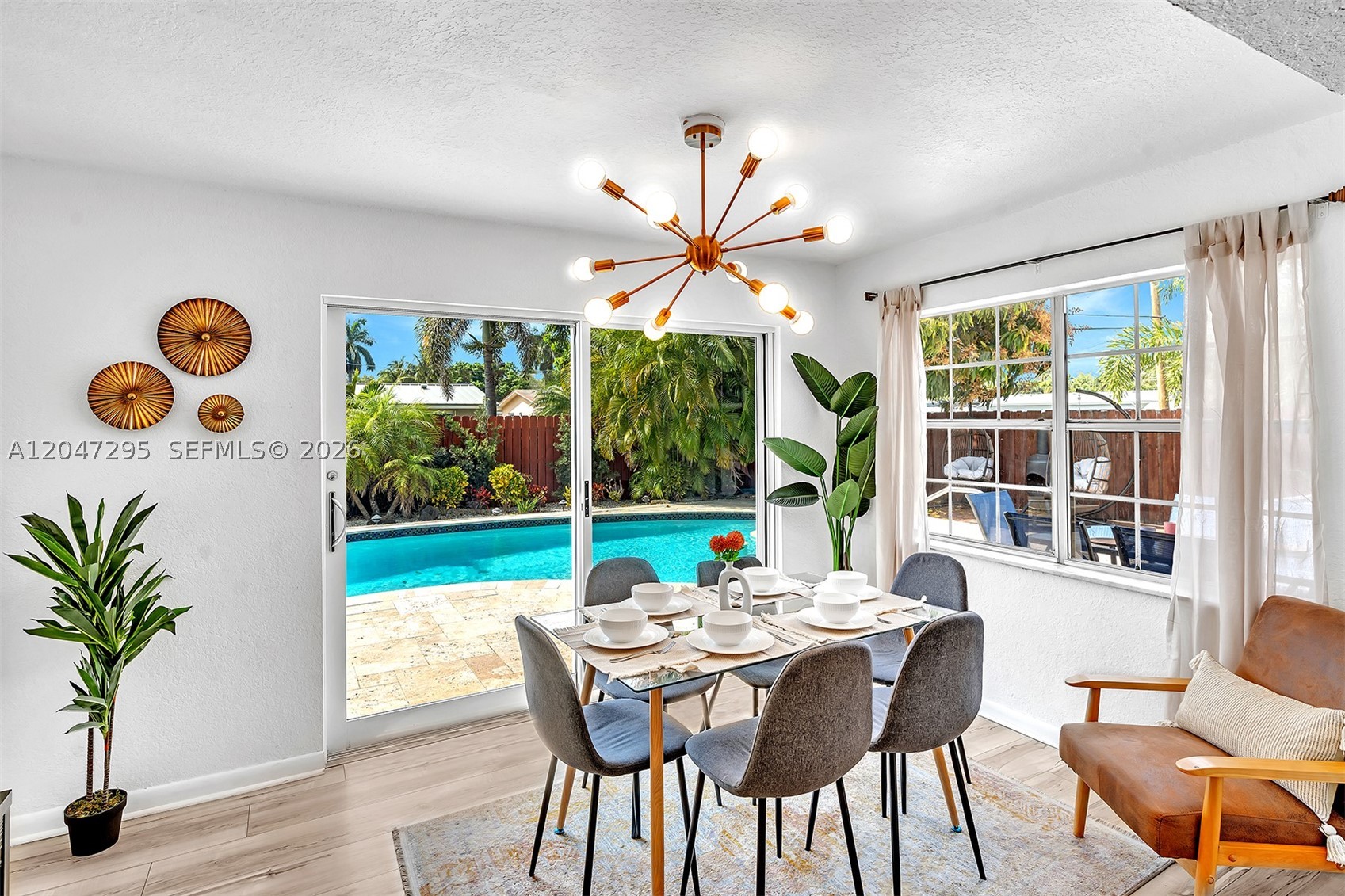 4633 SW 28th Ave, Dania Beach FL 33312