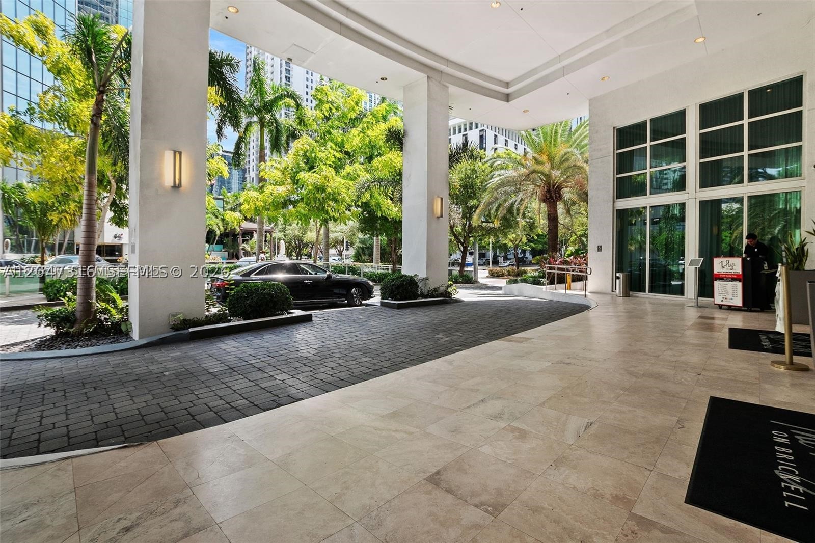951 Brickell Ave #3207, Miami FL 33131