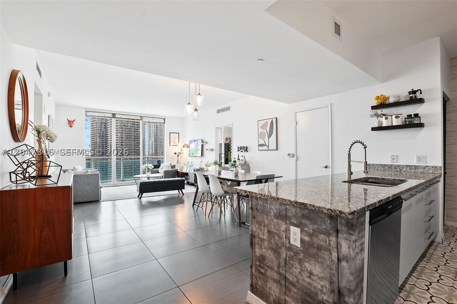 951 Brickell Ave #3207, Miami FL 33131