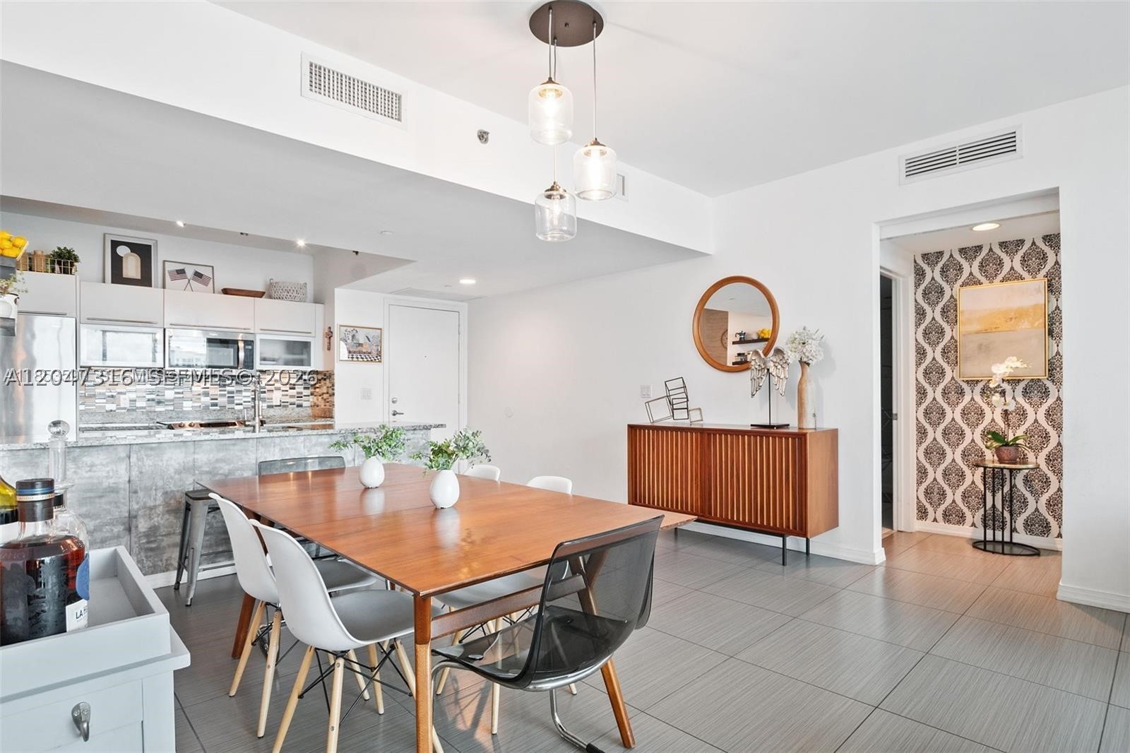 951 Brickell Ave #3207, Miami FL 33131