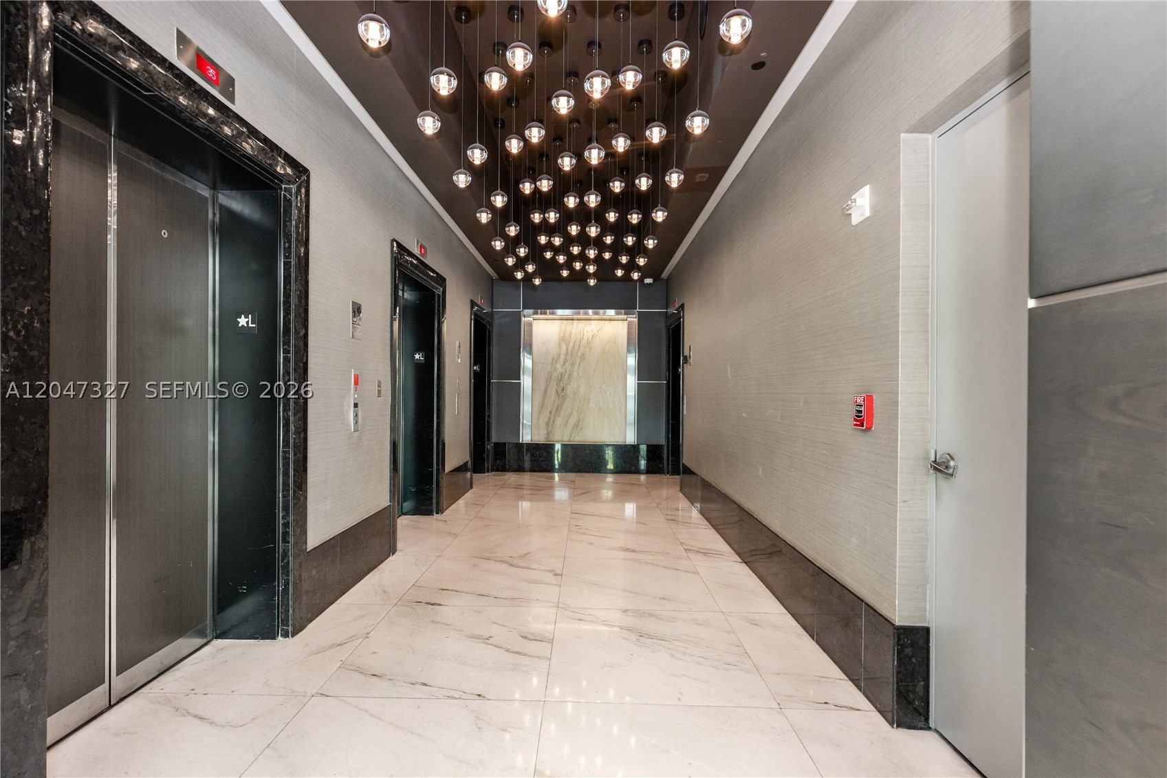 951 Brickell Ave #1011, Miami FL 33131