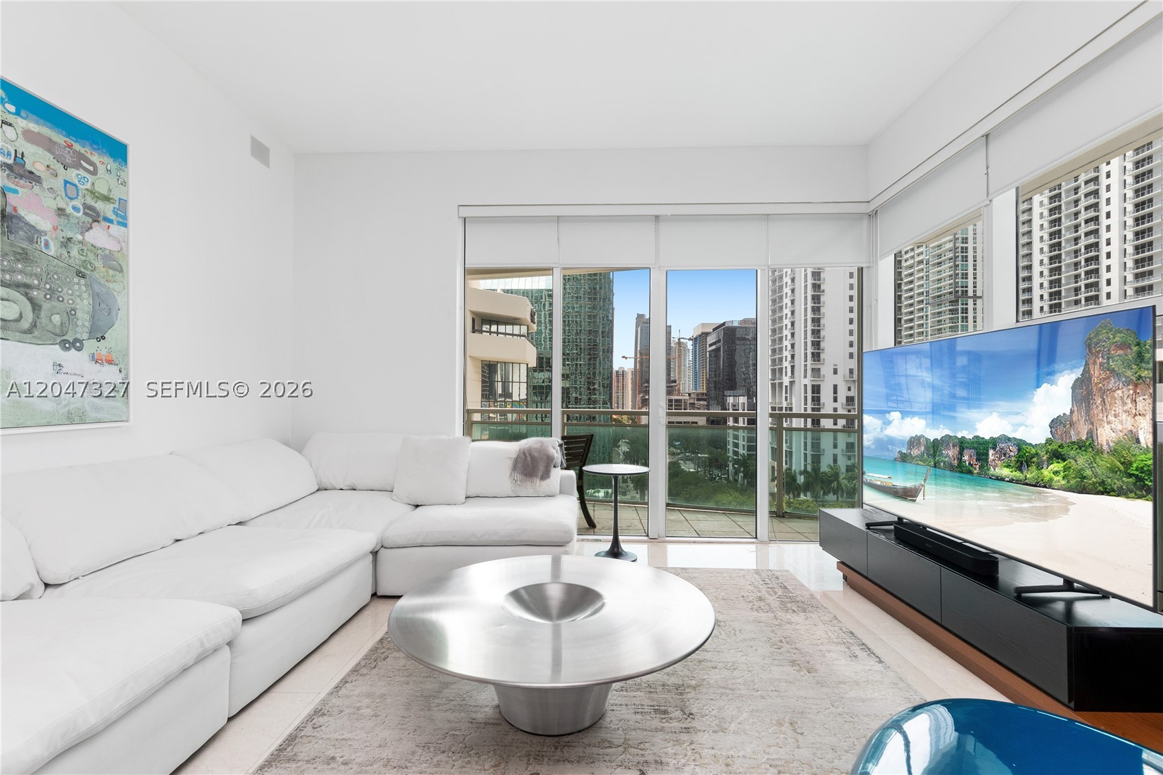 951 Brickell Ave #1011, Miami FL 33131