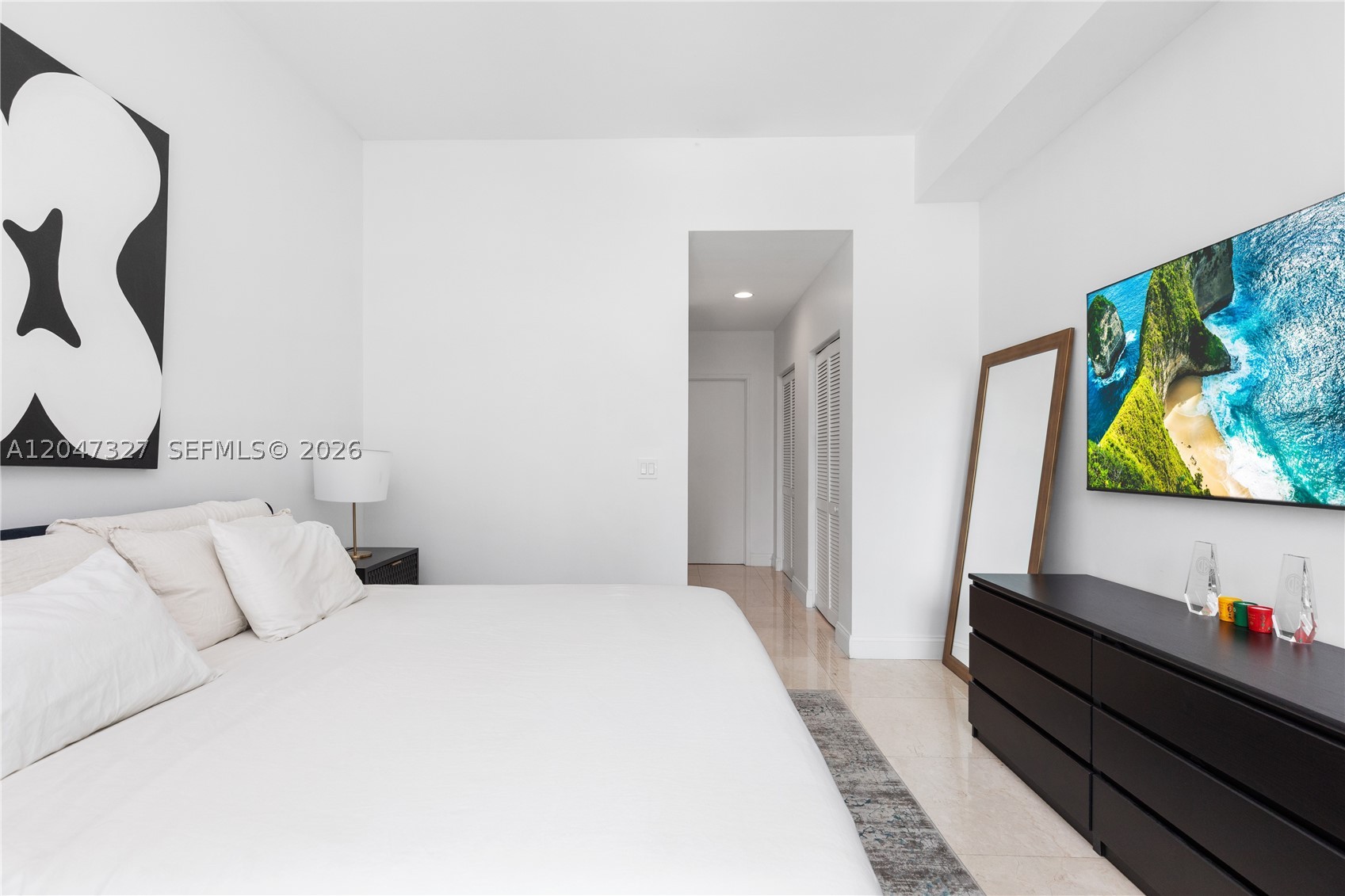 951 Brickell Ave #1011, Miami FL 33131