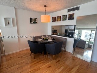 199 Ocean Lane Dr #903, Key Biscayne FL 33149