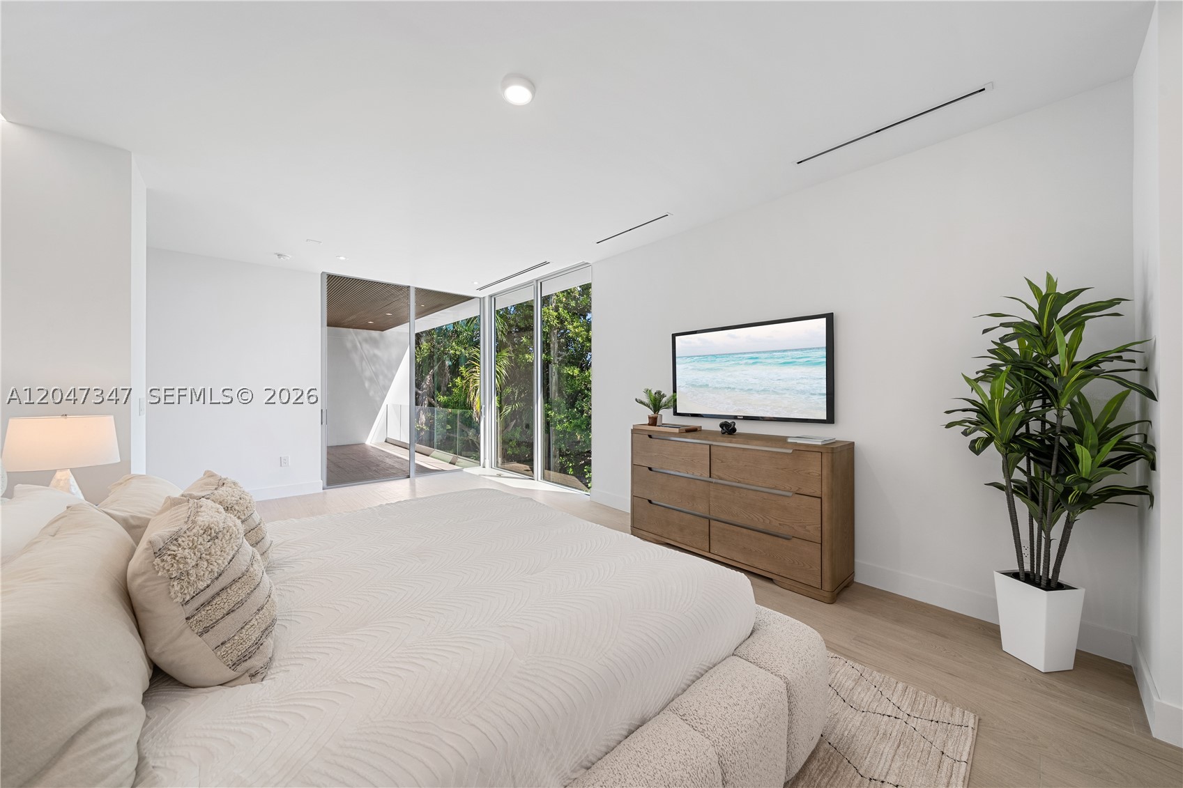 7701 Coquina Drive, North Bay Village FL 33141