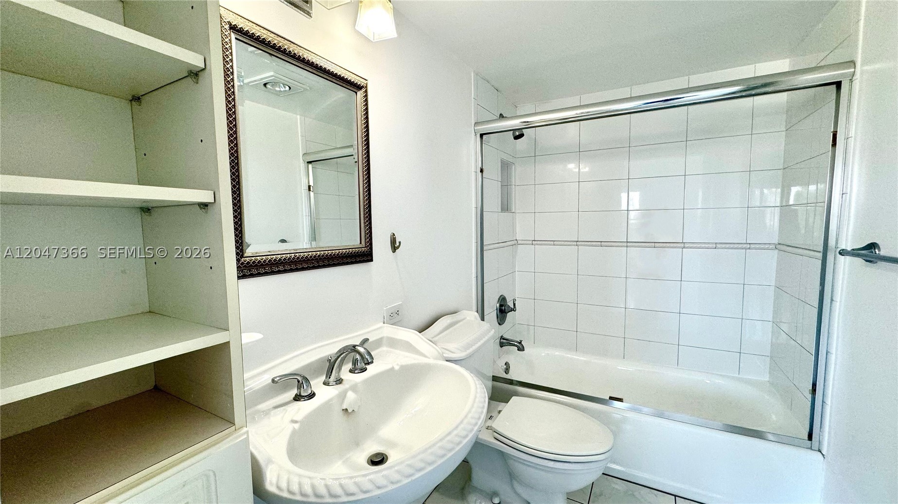 130 S Shore Dr #4B, Miami Beach FL 33141
