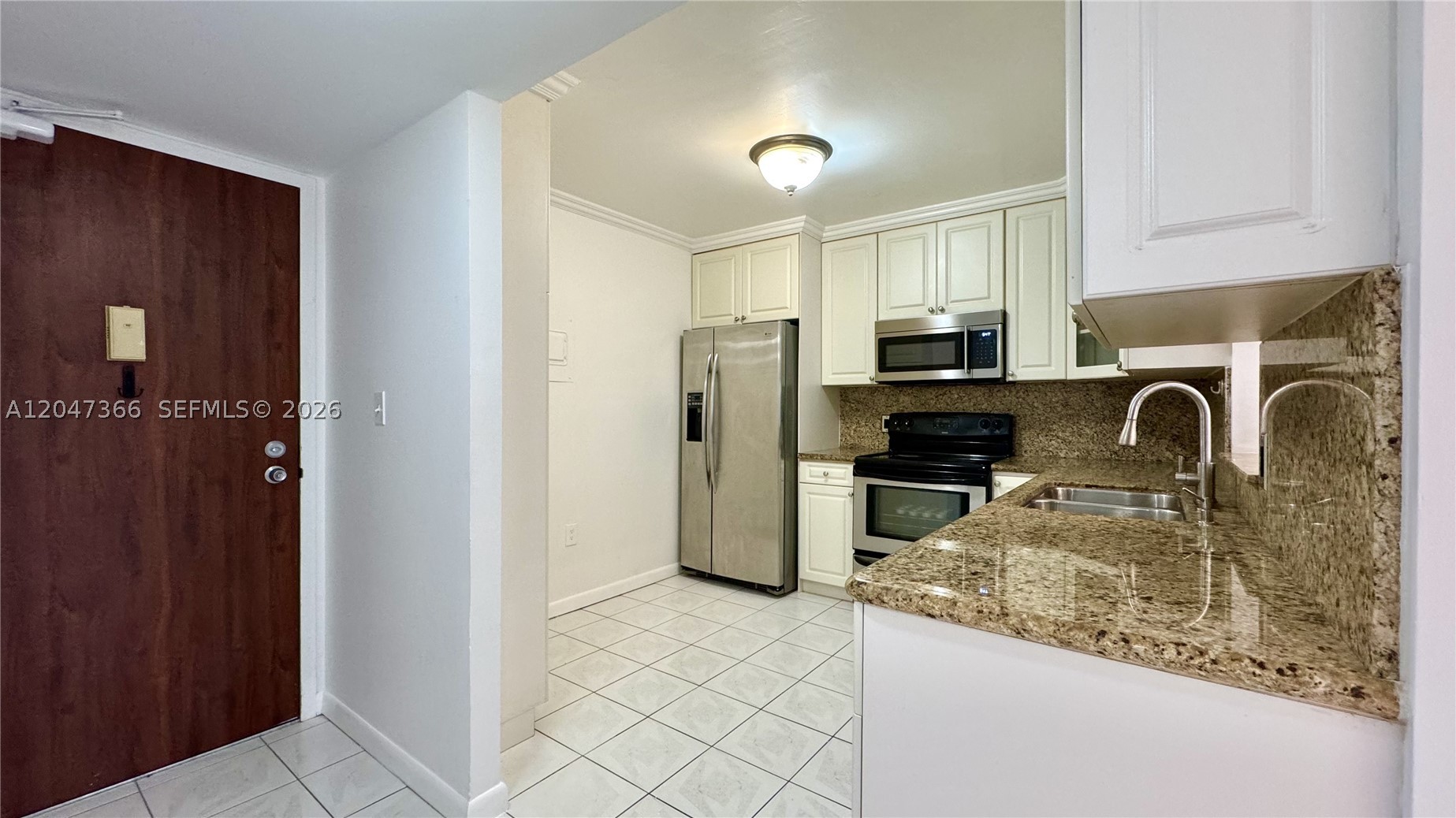 130 S Shore Dr #4B, Miami Beach FL 33141
