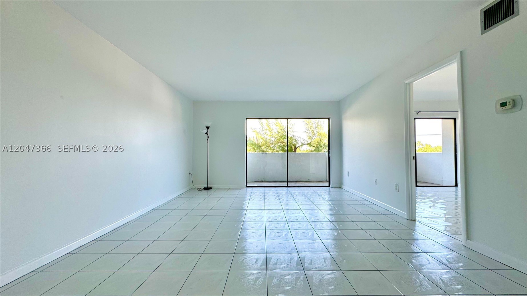 130 S Shore Dr #4B, Miami Beach FL 33141