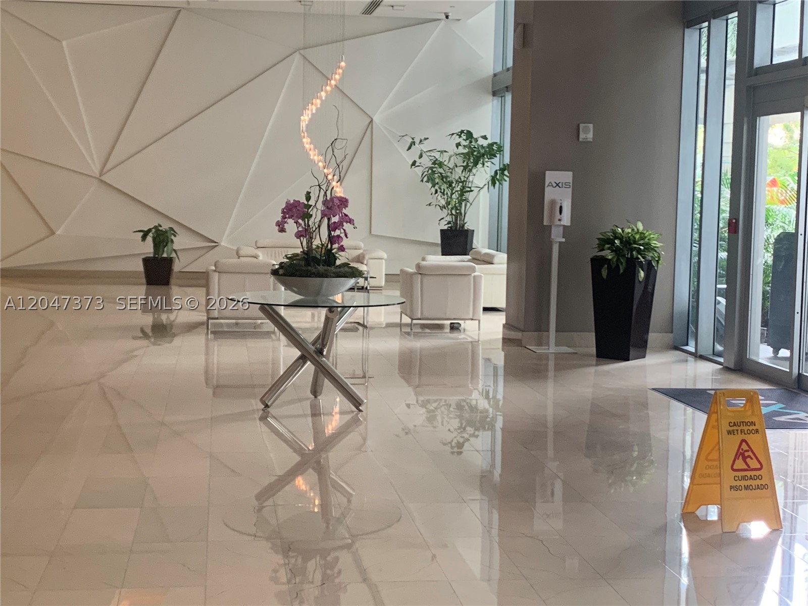 1111 SW 1 AV #2419-N, Miami FL 33130