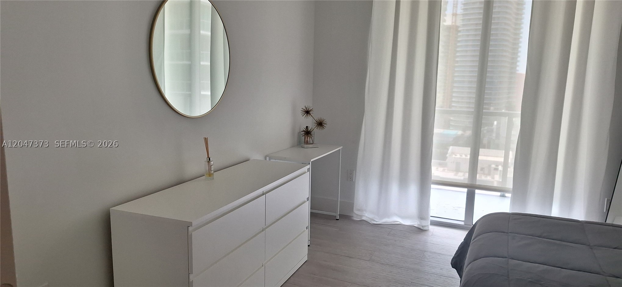 1111 SW 1 AV #2419-N, Miami FL 33130