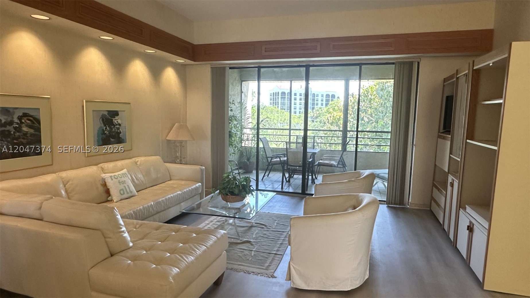7472 La Paz Blvd #301, Boca Raton FL 33433