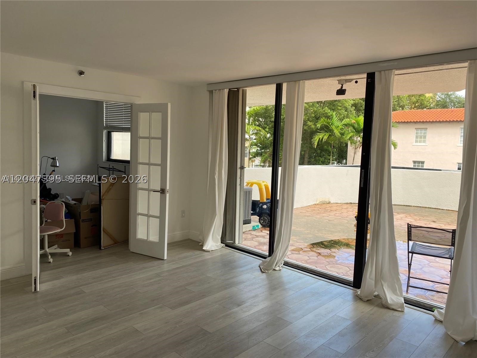 911 E Ponce De Leon Blvd #301, Coral Gables FL 33134