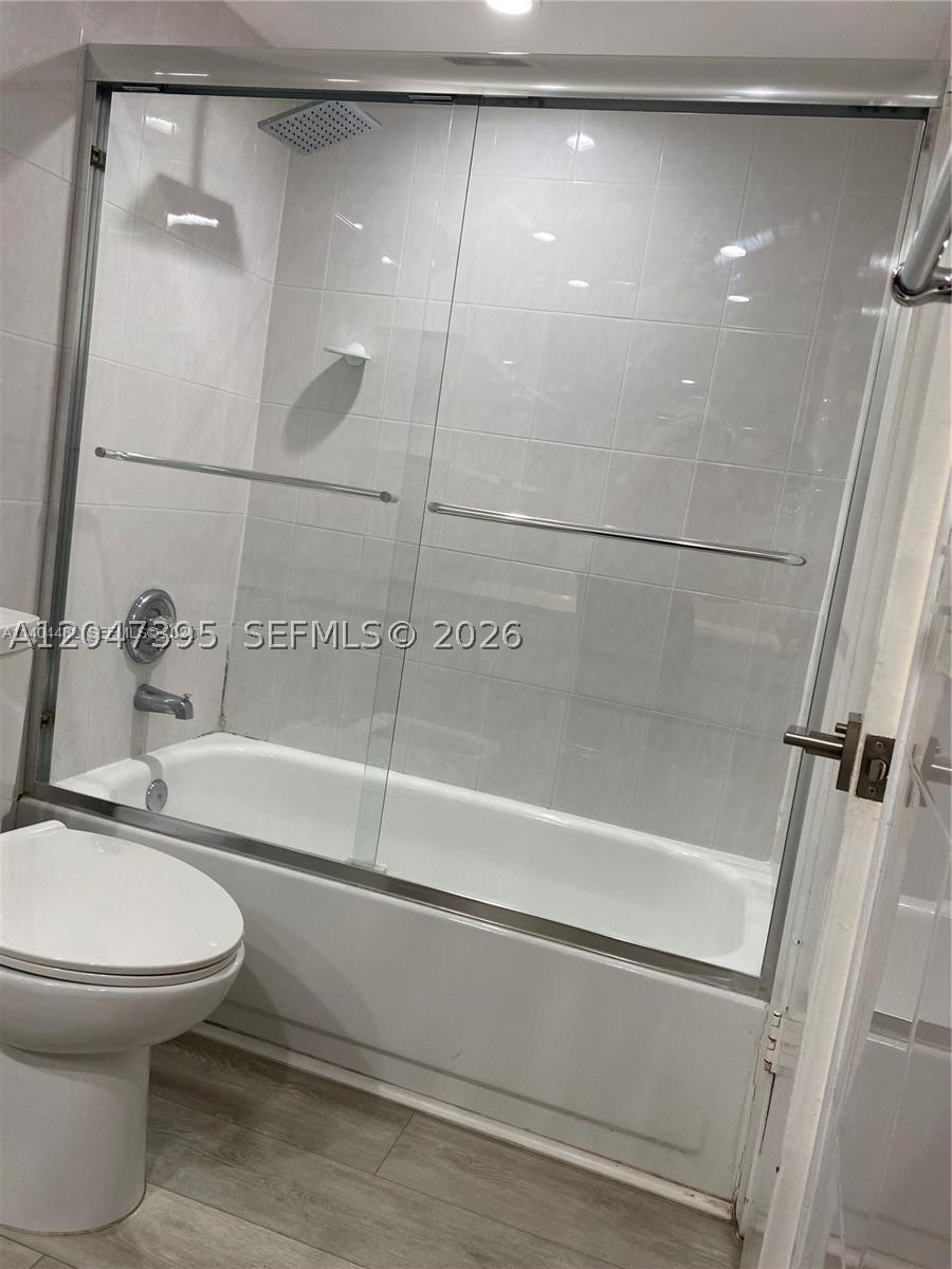 911 E Ponce De Leon Blvd #301, Coral Gables FL 33134