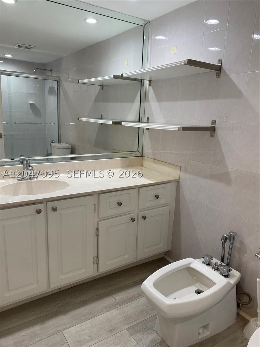 911 E Ponce De Leon Blvd #301, Coral Gables FL 33134
