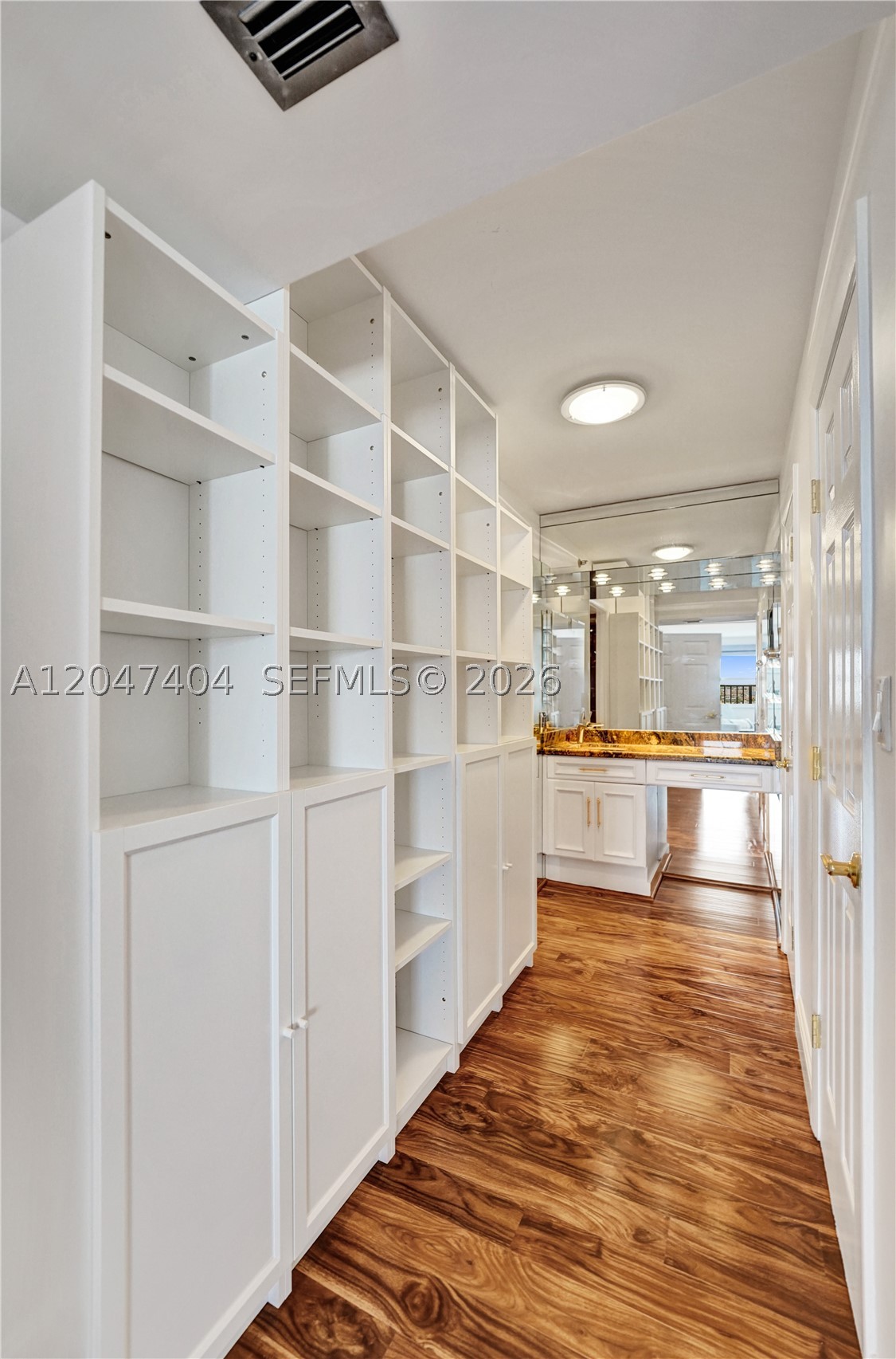 1201 S Ocean Dr #1702N, Hollywood FL 33019