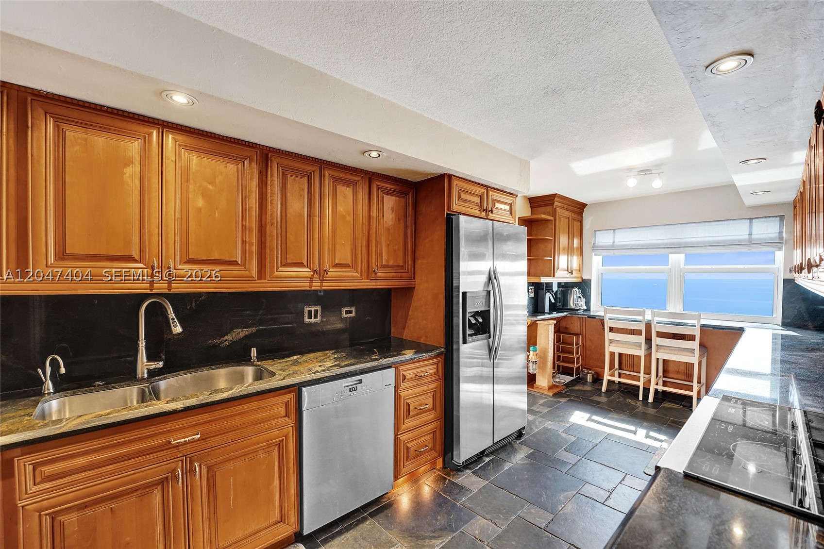 1201 S Ocean Dr #1702N, Hollywood FL 33019