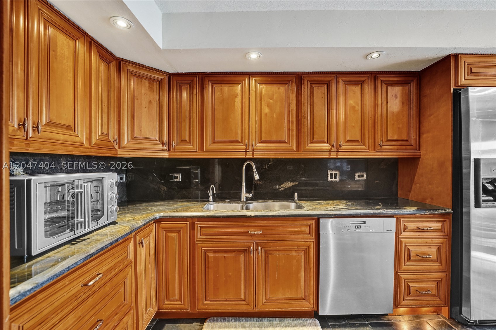 1201 S Ocean Dr #1702N, Hollywood FL 33019
