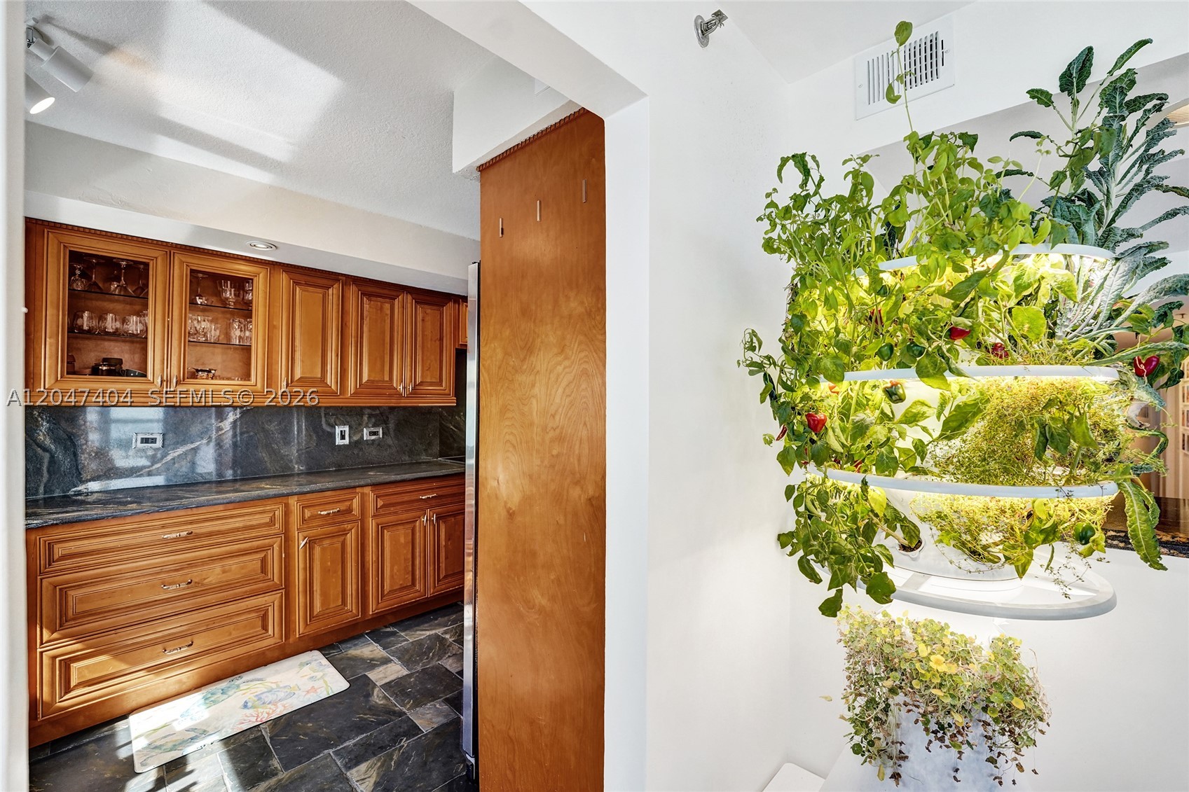1201 S Ocean Dr #1702N, Hollywood FL 33019