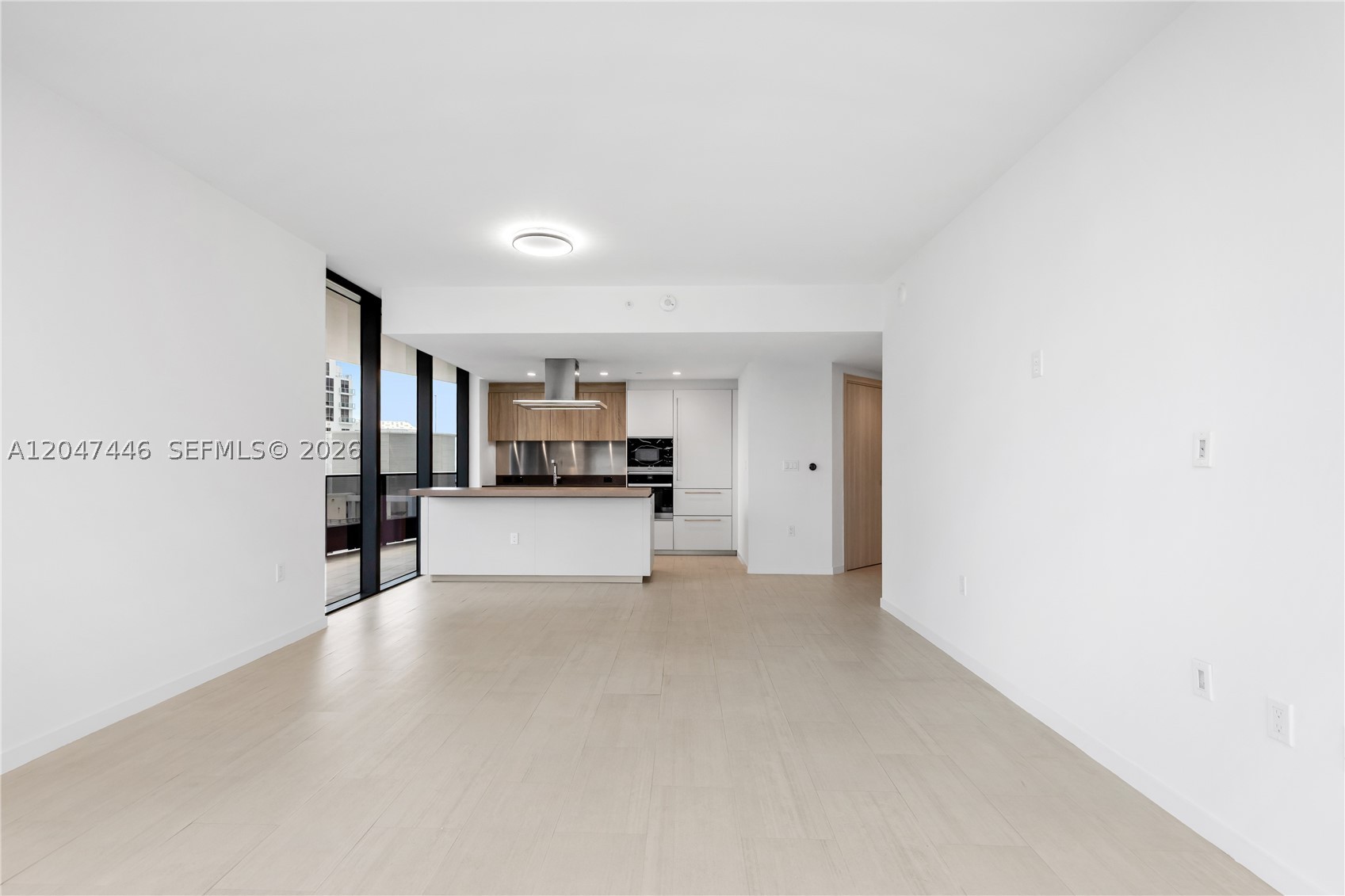 1000 Brickell Plz #4015, Miami FL 33131