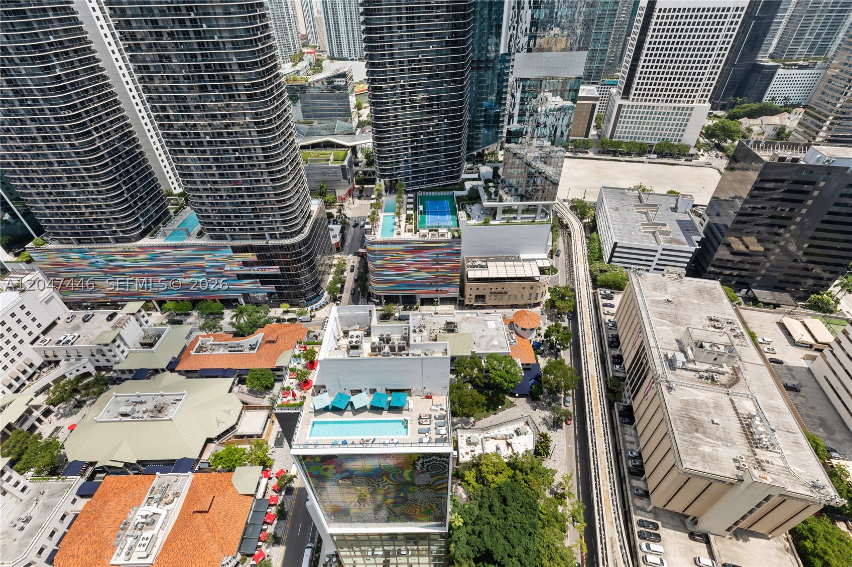 1000 Brickell Plz #4015, Miami FL 33131