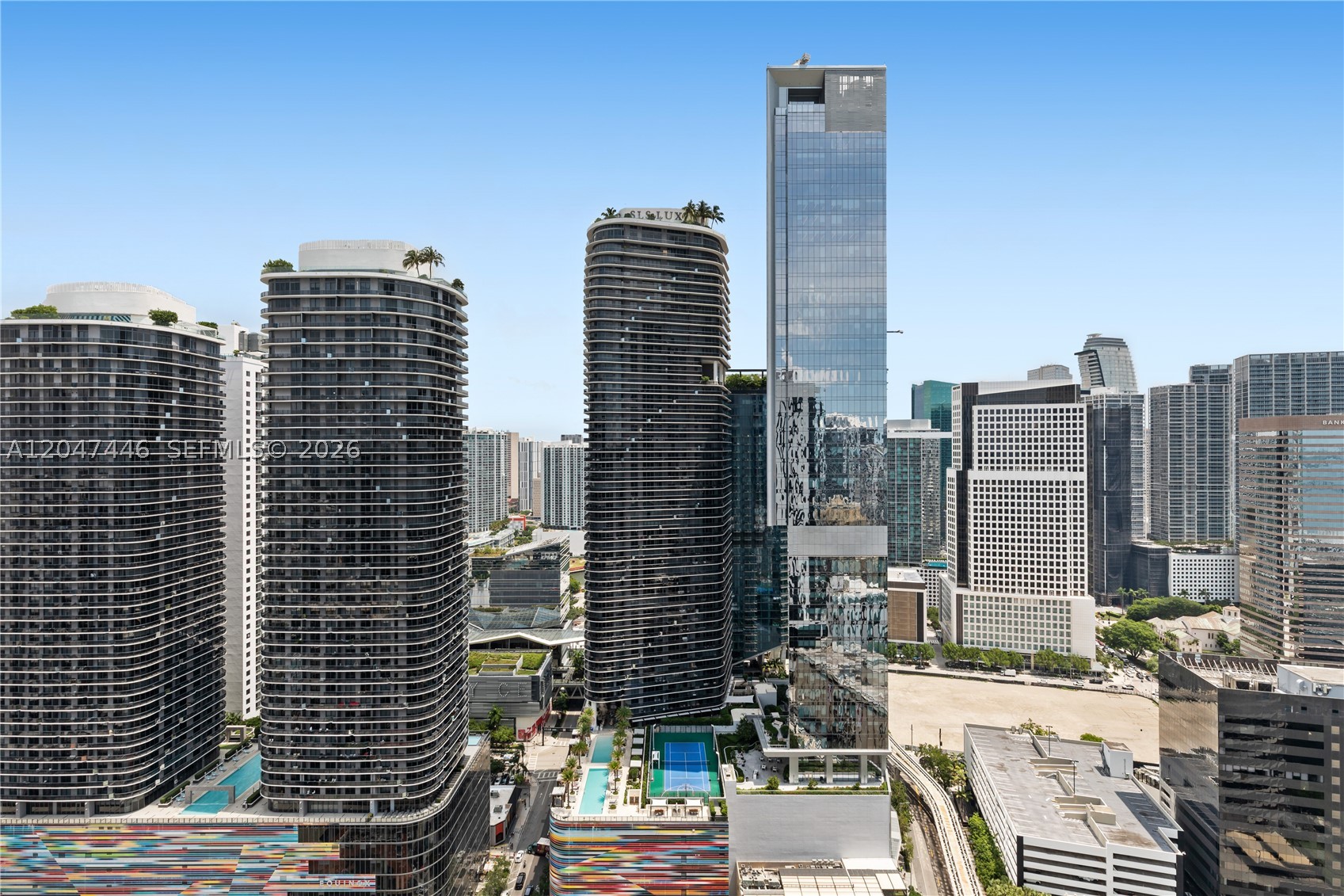 1000 Brickell Plz #4015, Miami FL 33131
