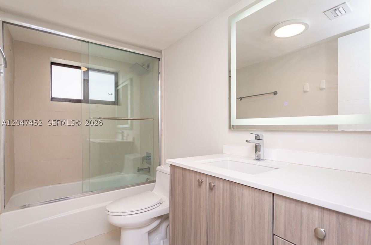 800 S Dixie Hwy 306 Hwy #306, Coral Gables FL 33146