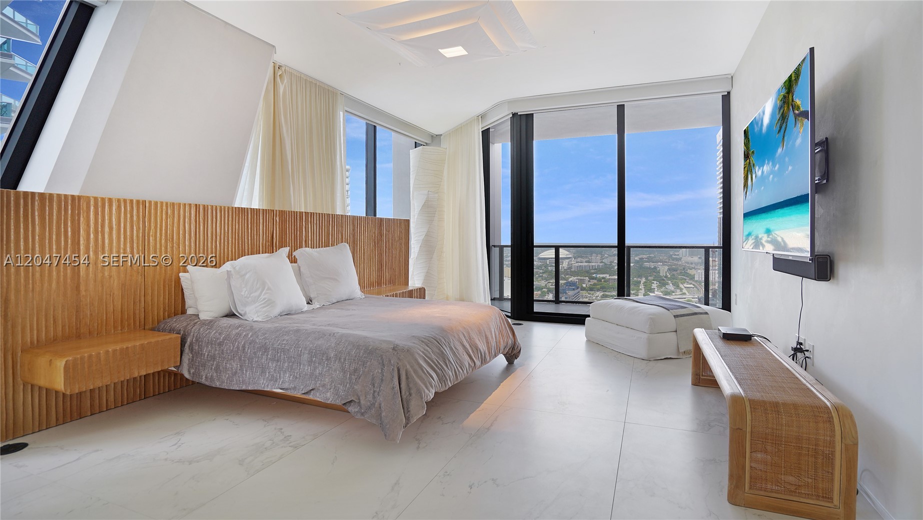 1000 Biscayne Blvd #4401, Miami FL 33132