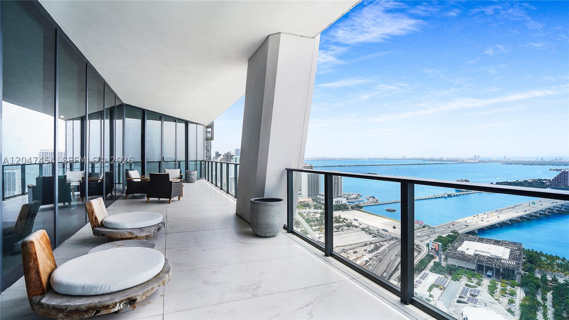 1000 Biscayne Blvd #4401, Miami FL 33132