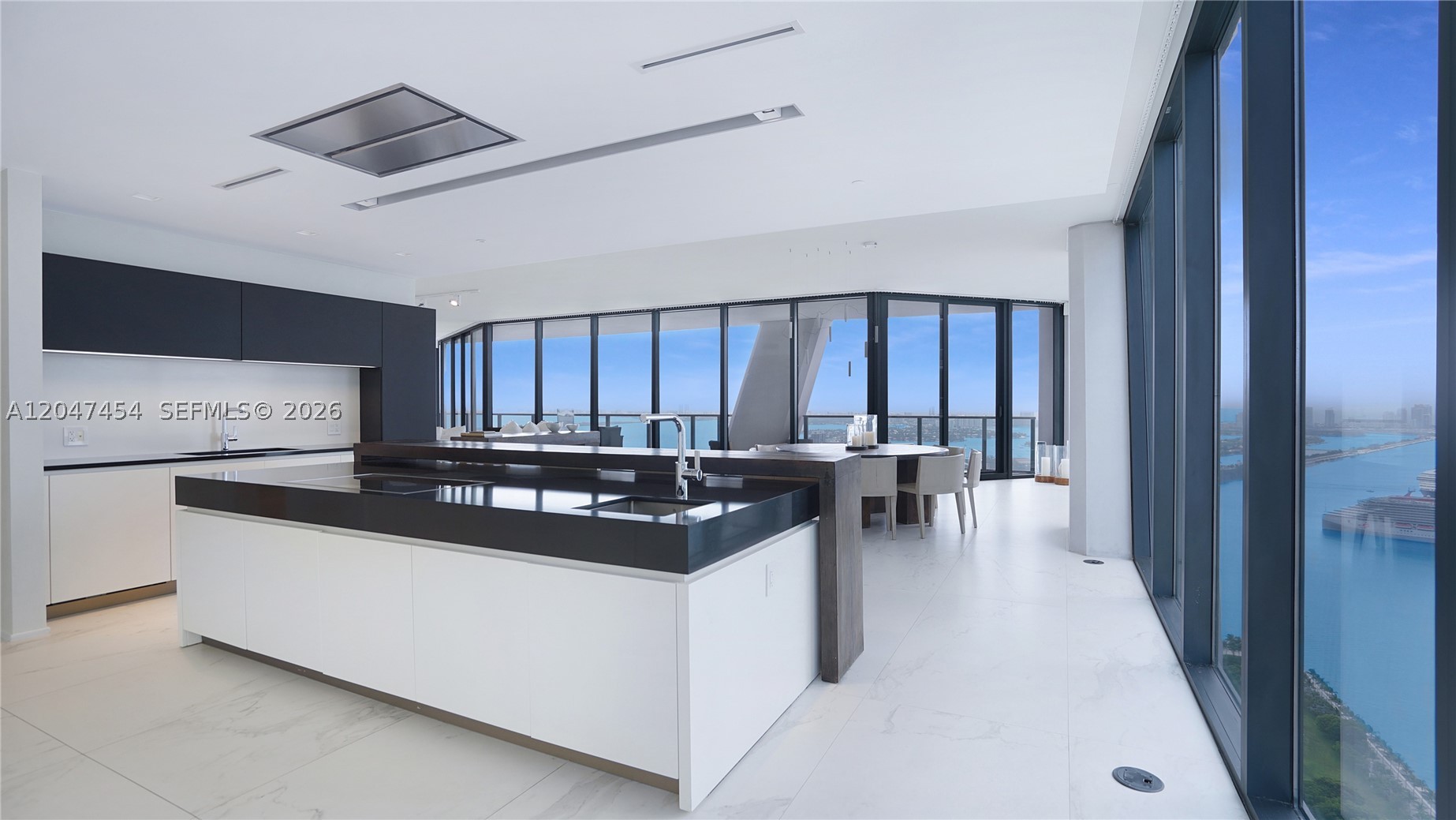 1000 Biscayne Blvd #4401, Miami FL 33132