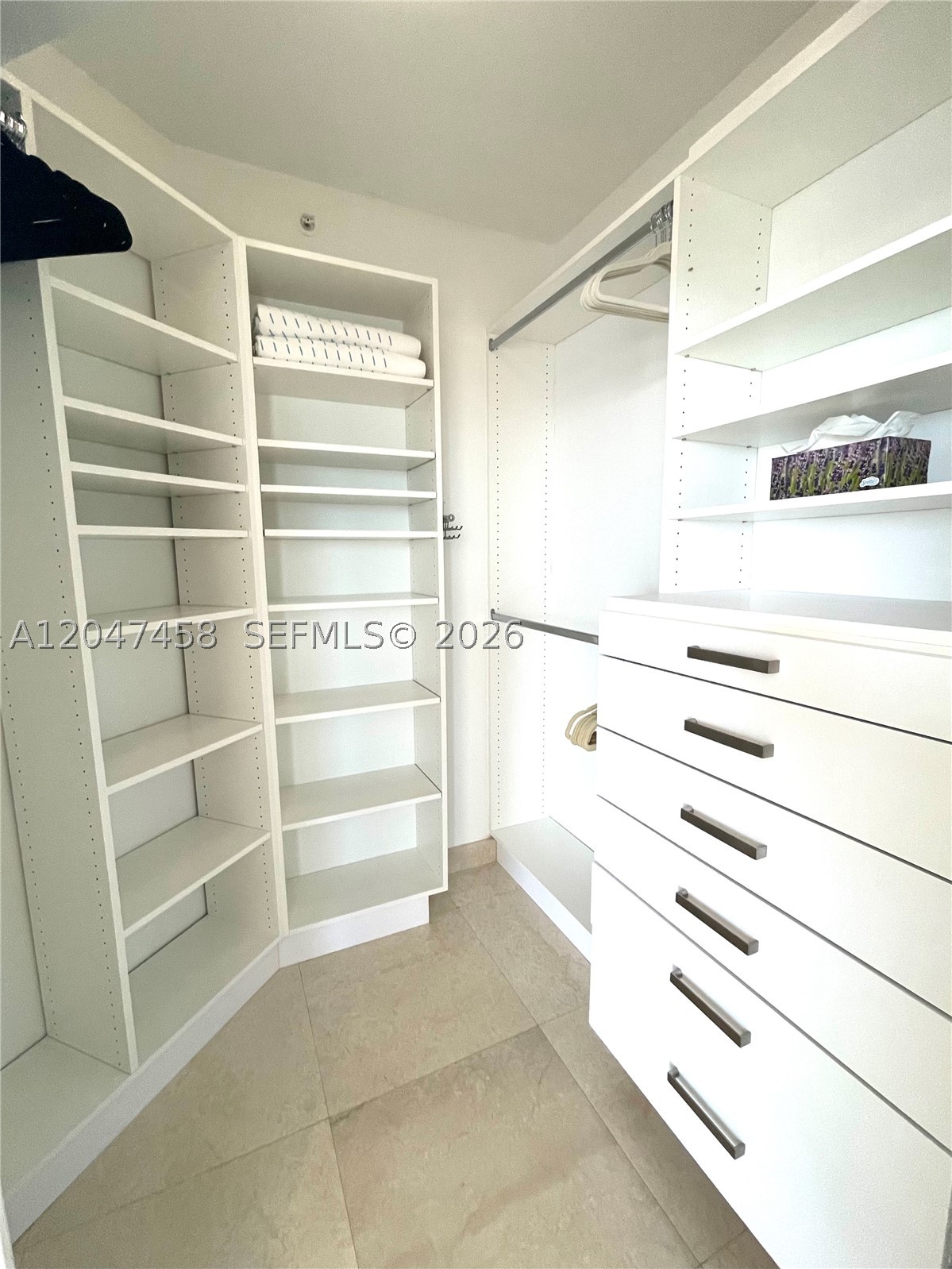 4775 Collins Ave #2305, Miami Beach FL 33140