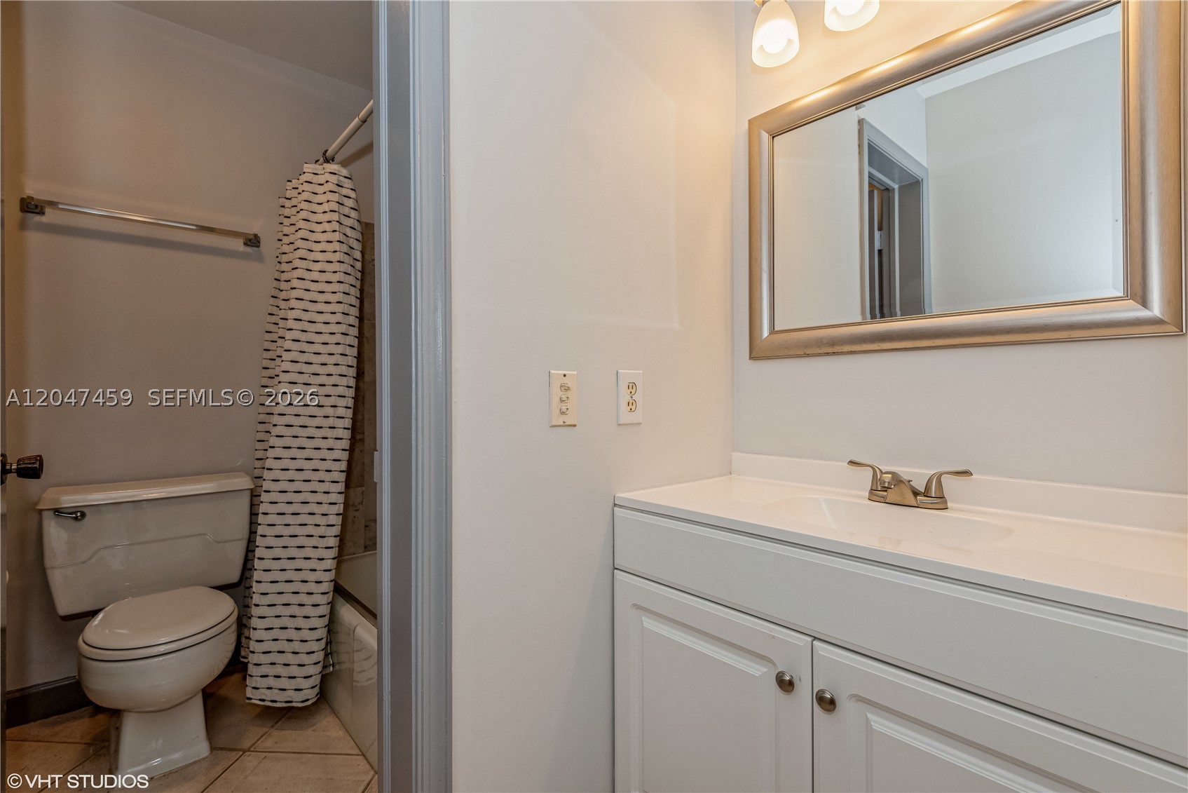 6209 Bay Club Dr #4, Fort Lauderdale FL 33308