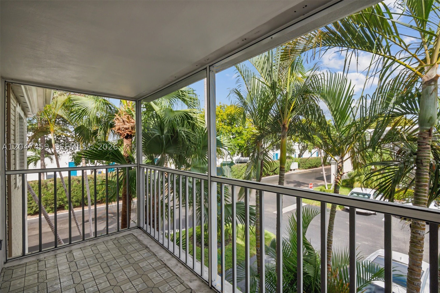 6209 Bay Club Dr #4, Fort Lauderdale FL 33308