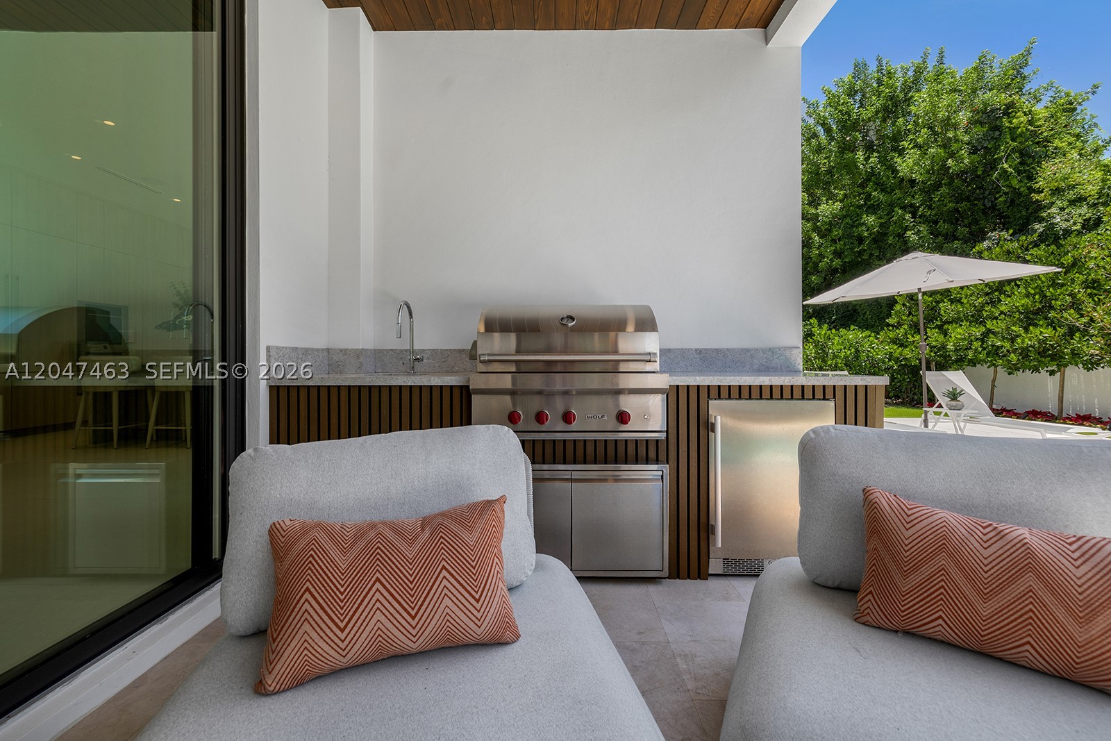 1051 NE 2nd Ter, Boca Raton FL 33432