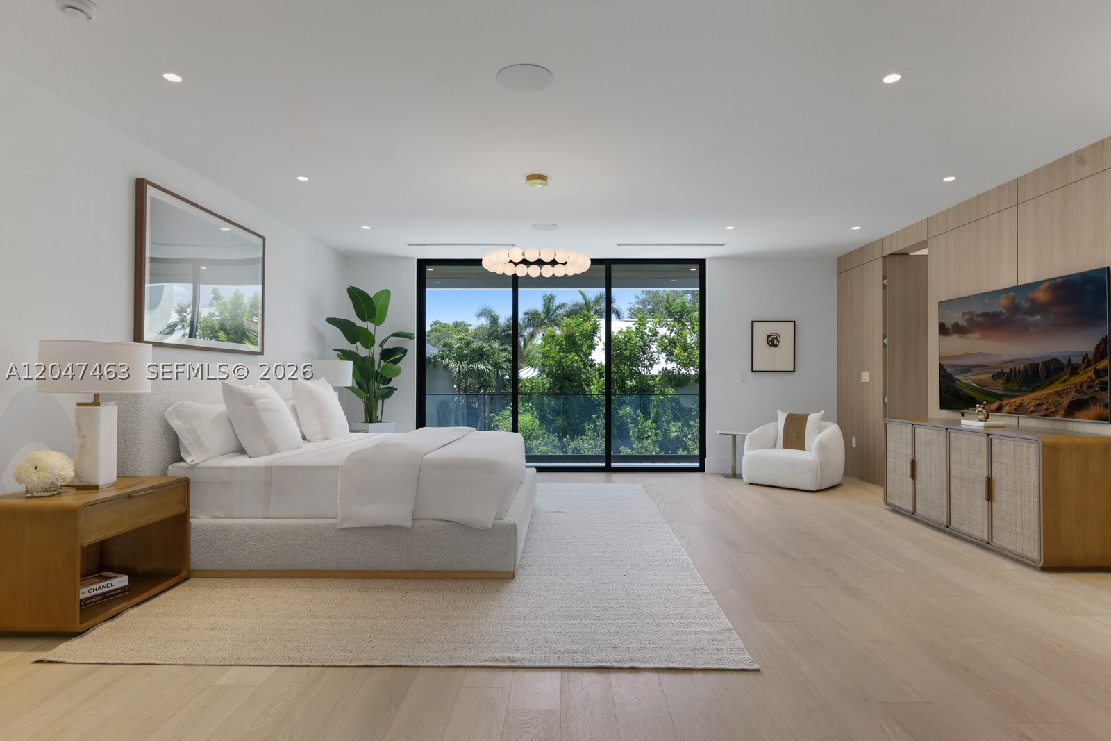 1051 NE 2nd Ter, Boca Raton FL 33432