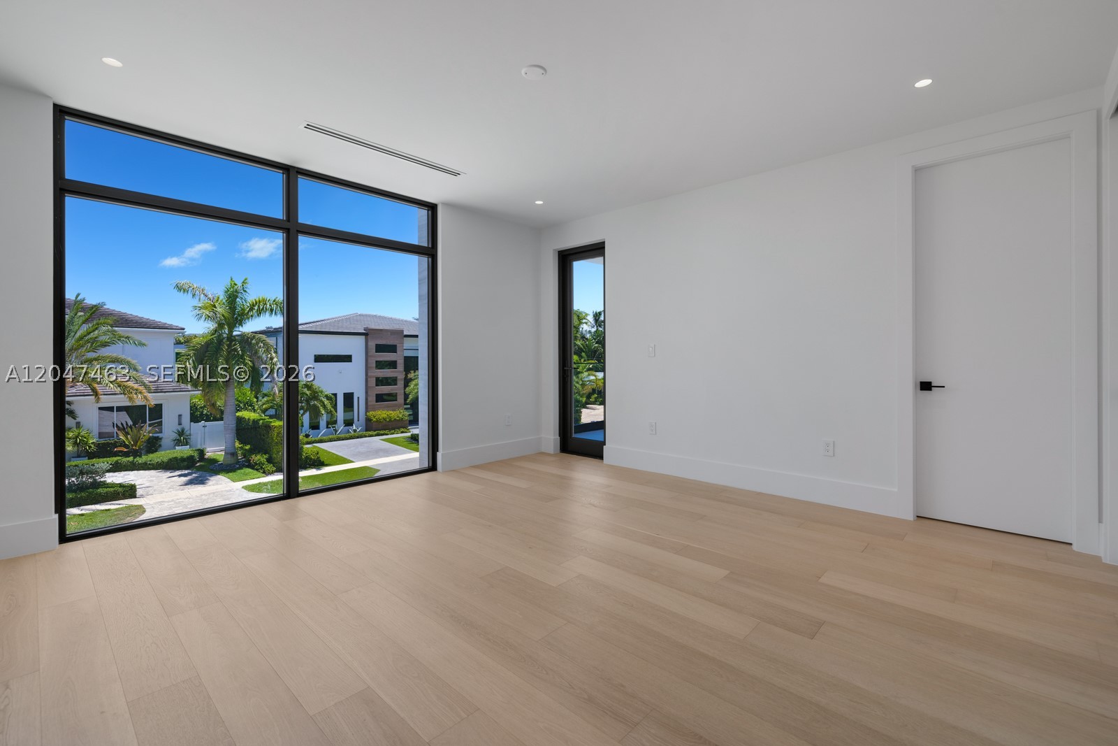 1051 NE 2nd Ter, Boca Raton FL 33432