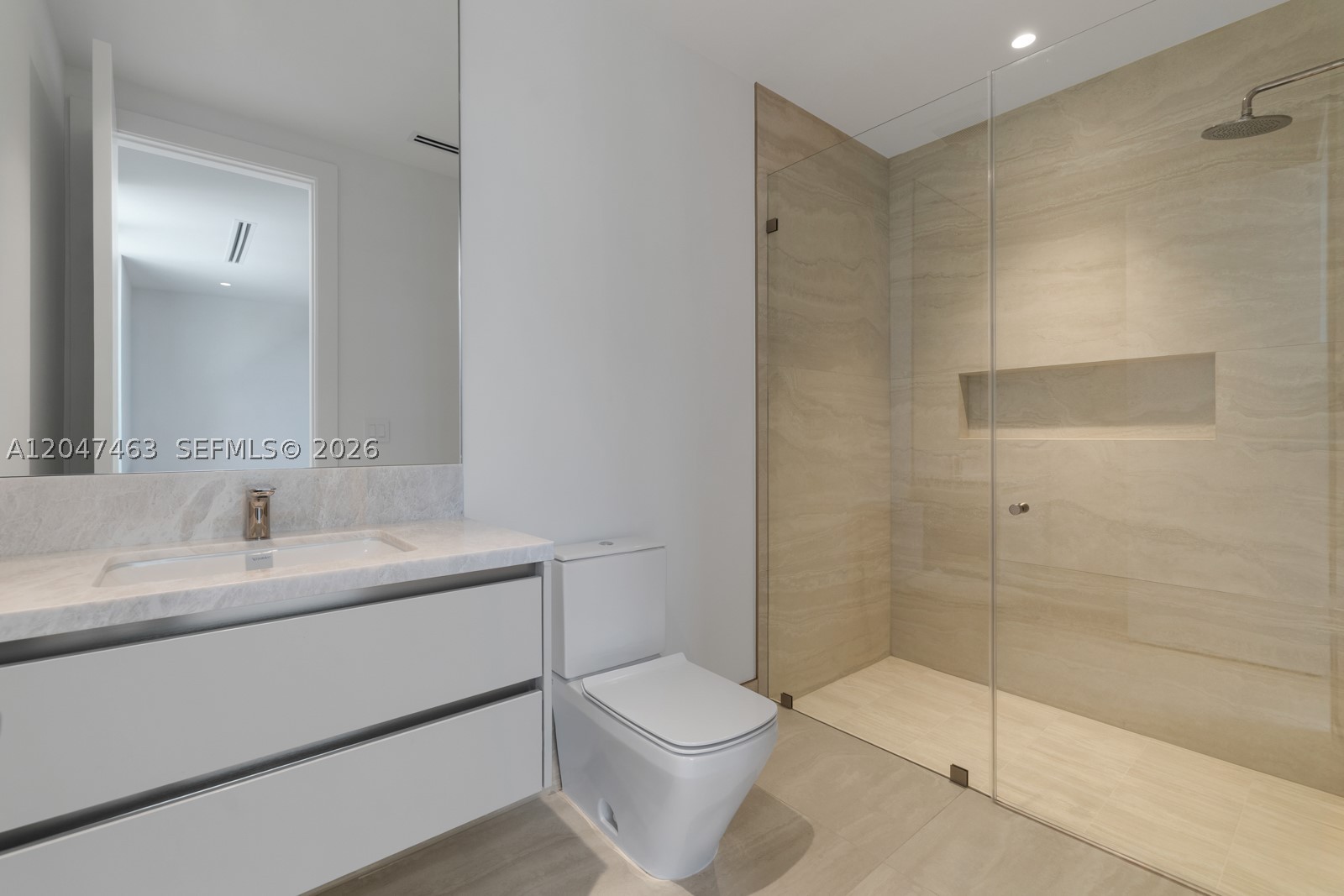 1051 NE 2nd Ter, Boca Raton FL 33432