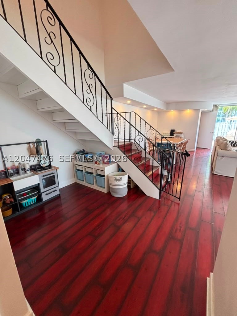 926 NE 27th Ave #926, Hallandale Beach FL 33009