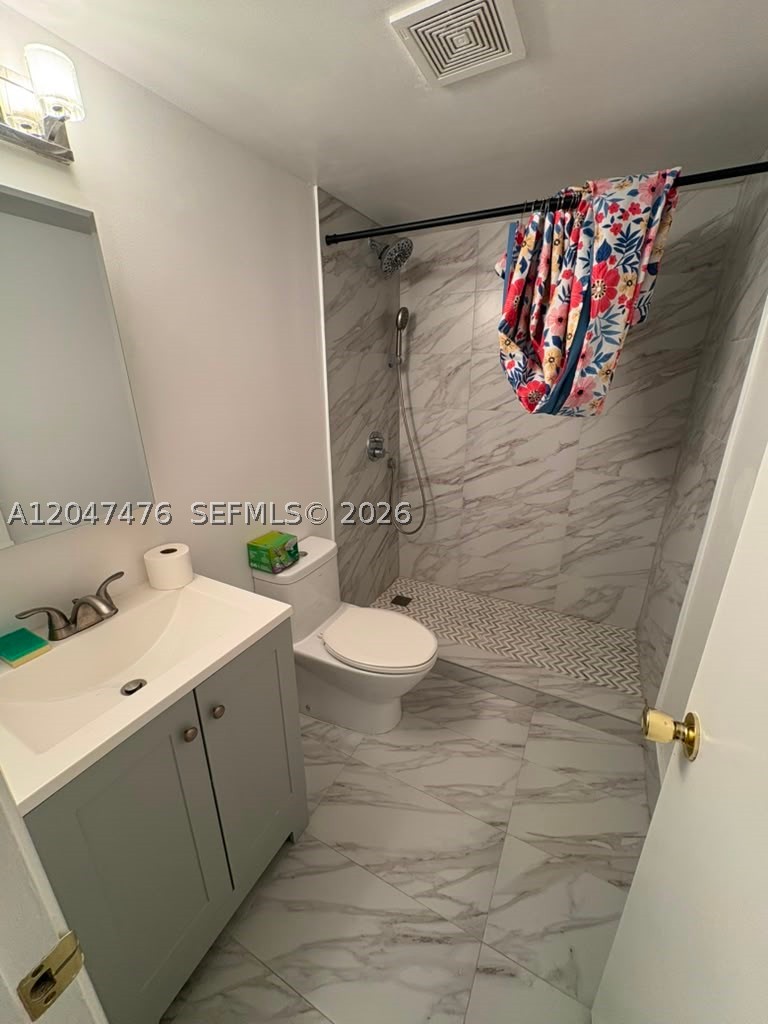 926 NE 27th Ave #926, Hallandale Beach FL 33009