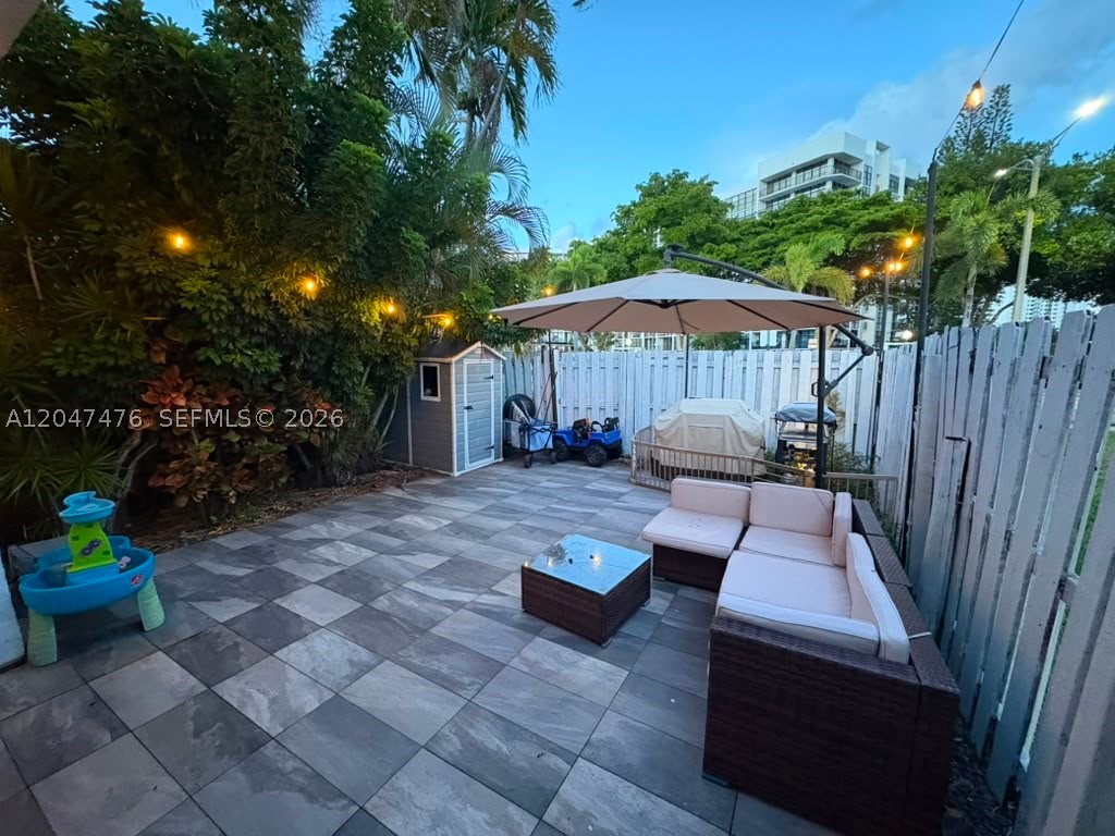 926 NE 27th Ave #926, Hallandale Beach FL 33009
