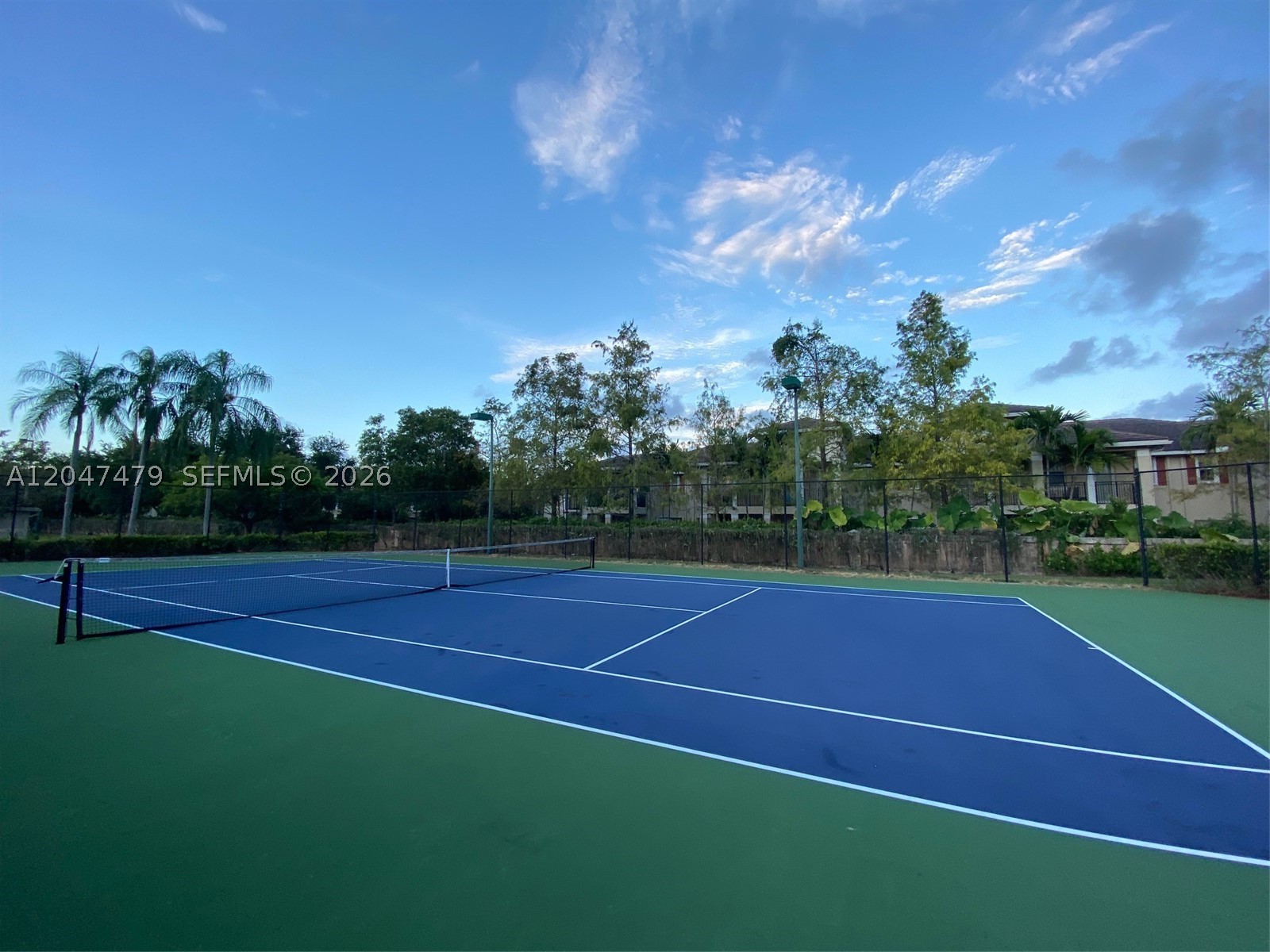 5011 Wiles Rd #207, Coconut Creek FL 33073