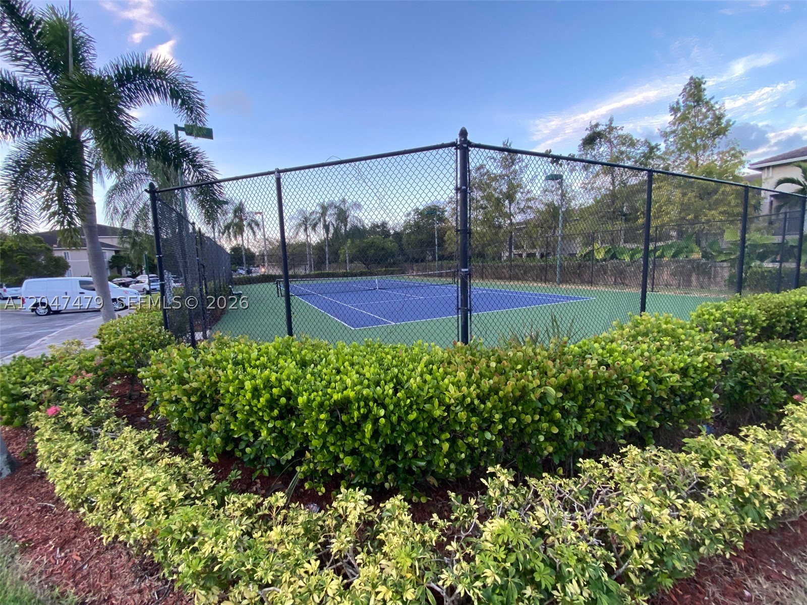 5011 Wiles Rd #207, Coconut Creek FL 33073