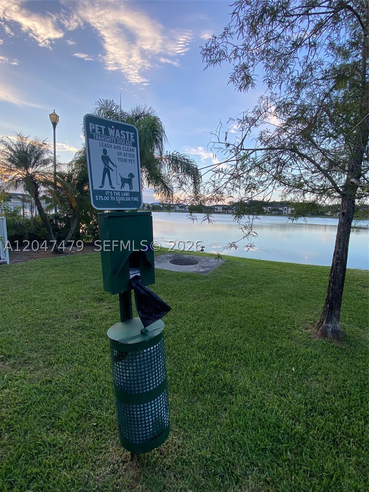 5011 Wiles Rd #207, Coconut Creek FL 33073
