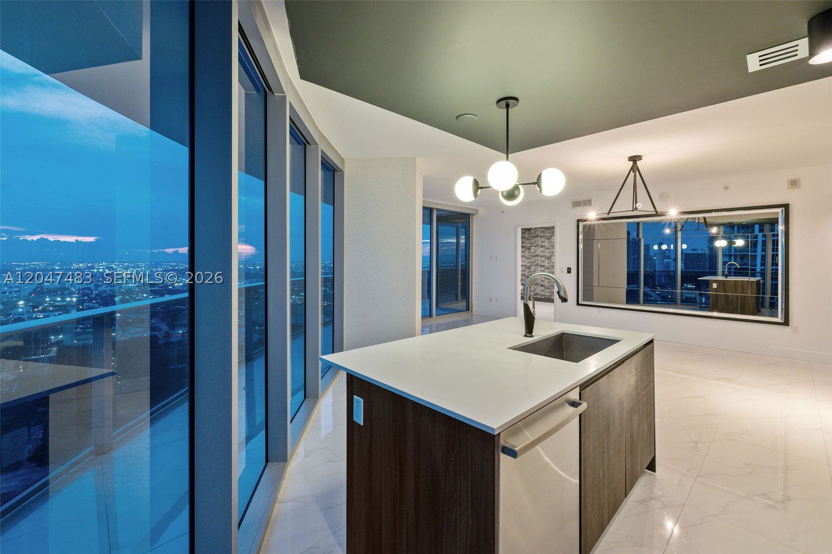 488 NE 18th St #4900, Miami FL 33132
