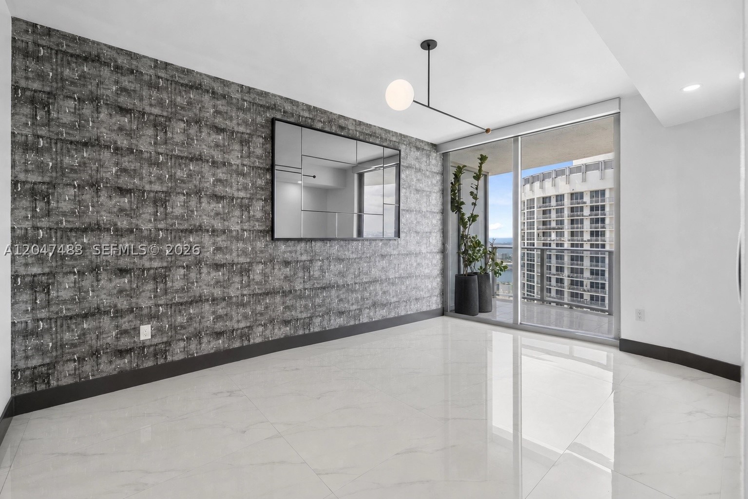 488 NE 18th St #4900, Miami FL 33132