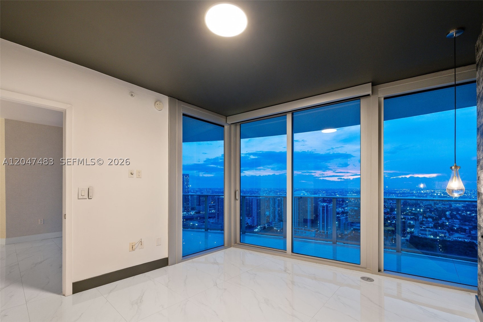 488 NE 18th St #4900, Miami FL 33132