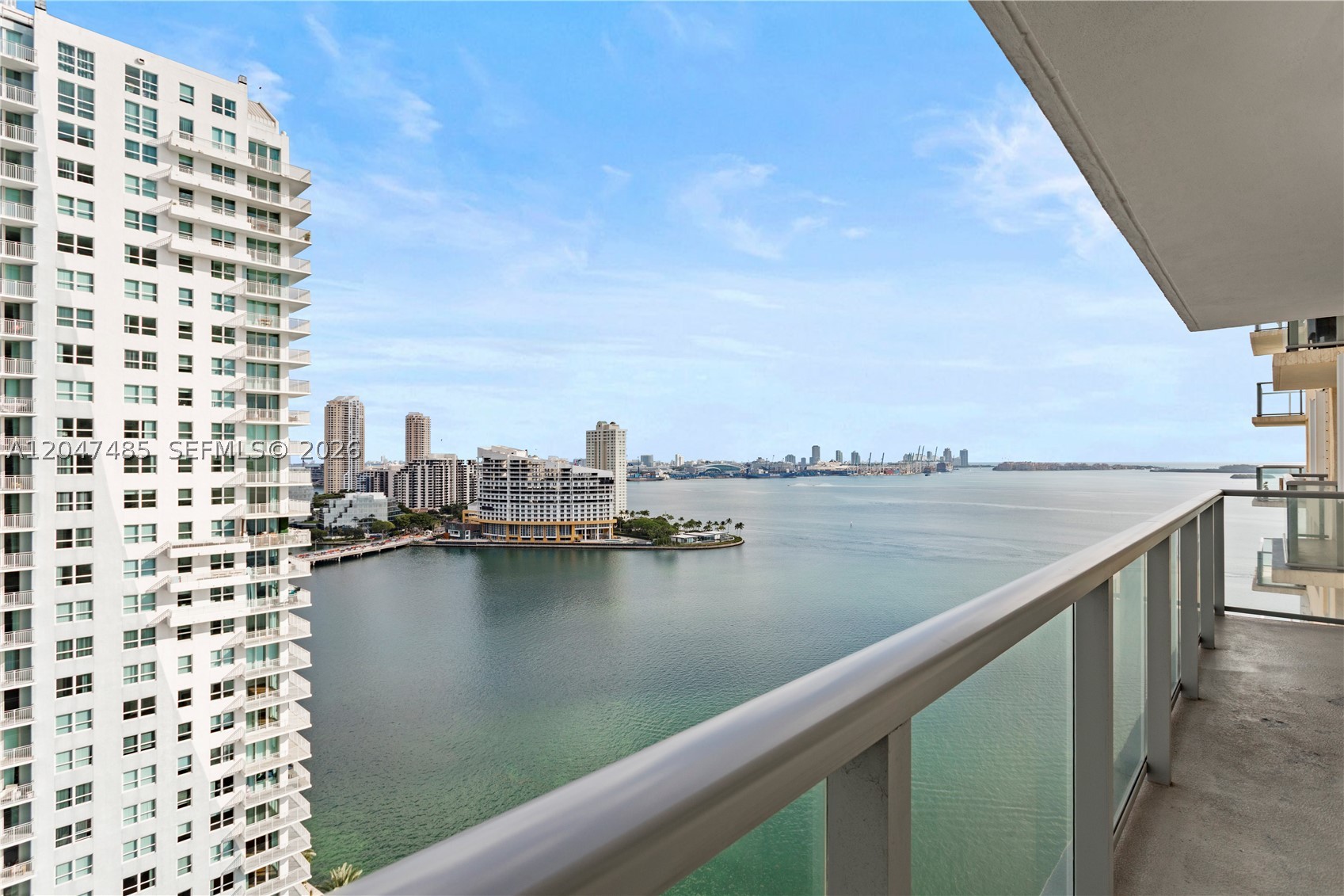 1155 Brickell Bay Dr #2206, Miami FL 33131