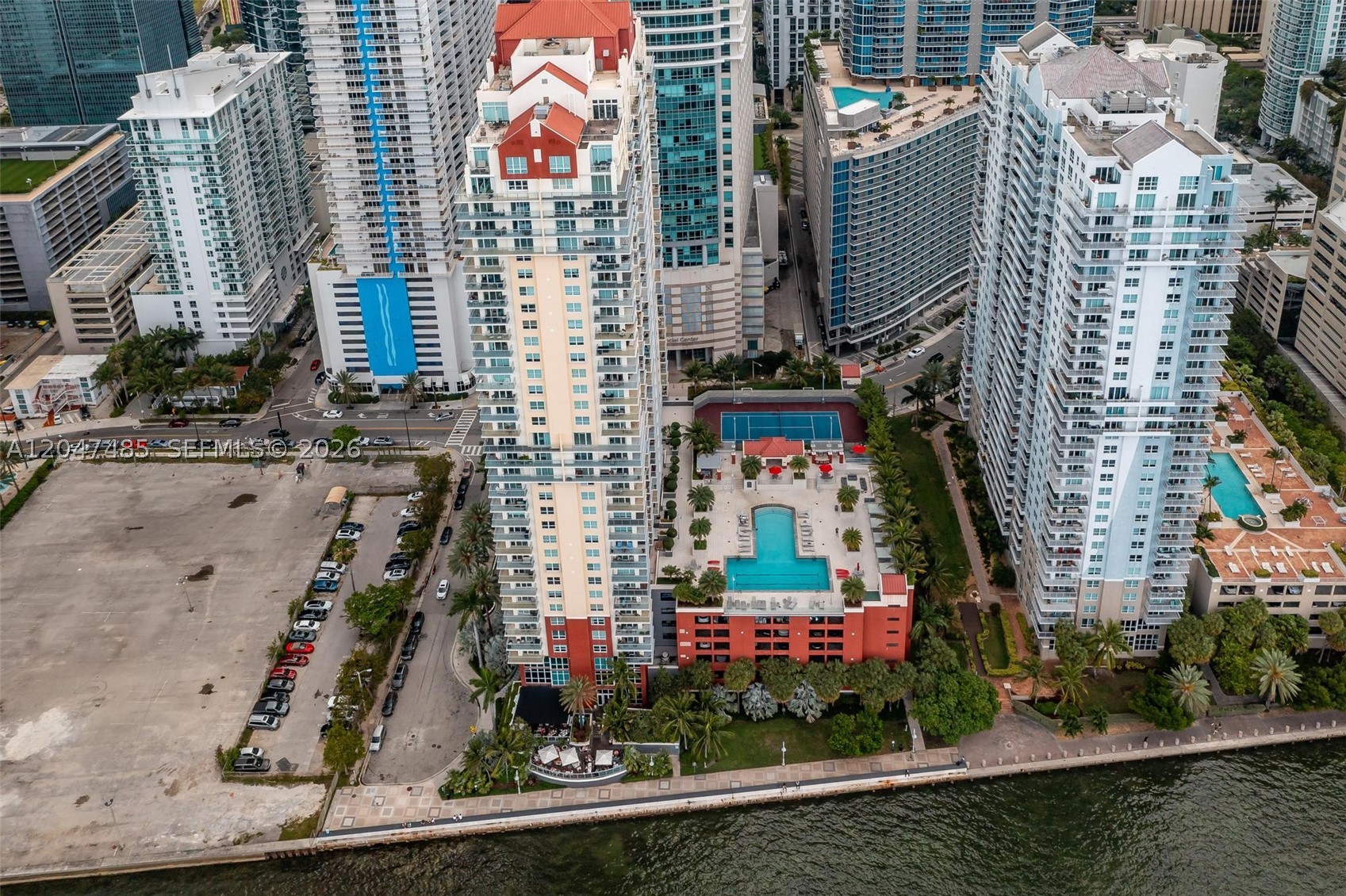 1155 Brickell Bay Dr #2206, Miami FL 33131
